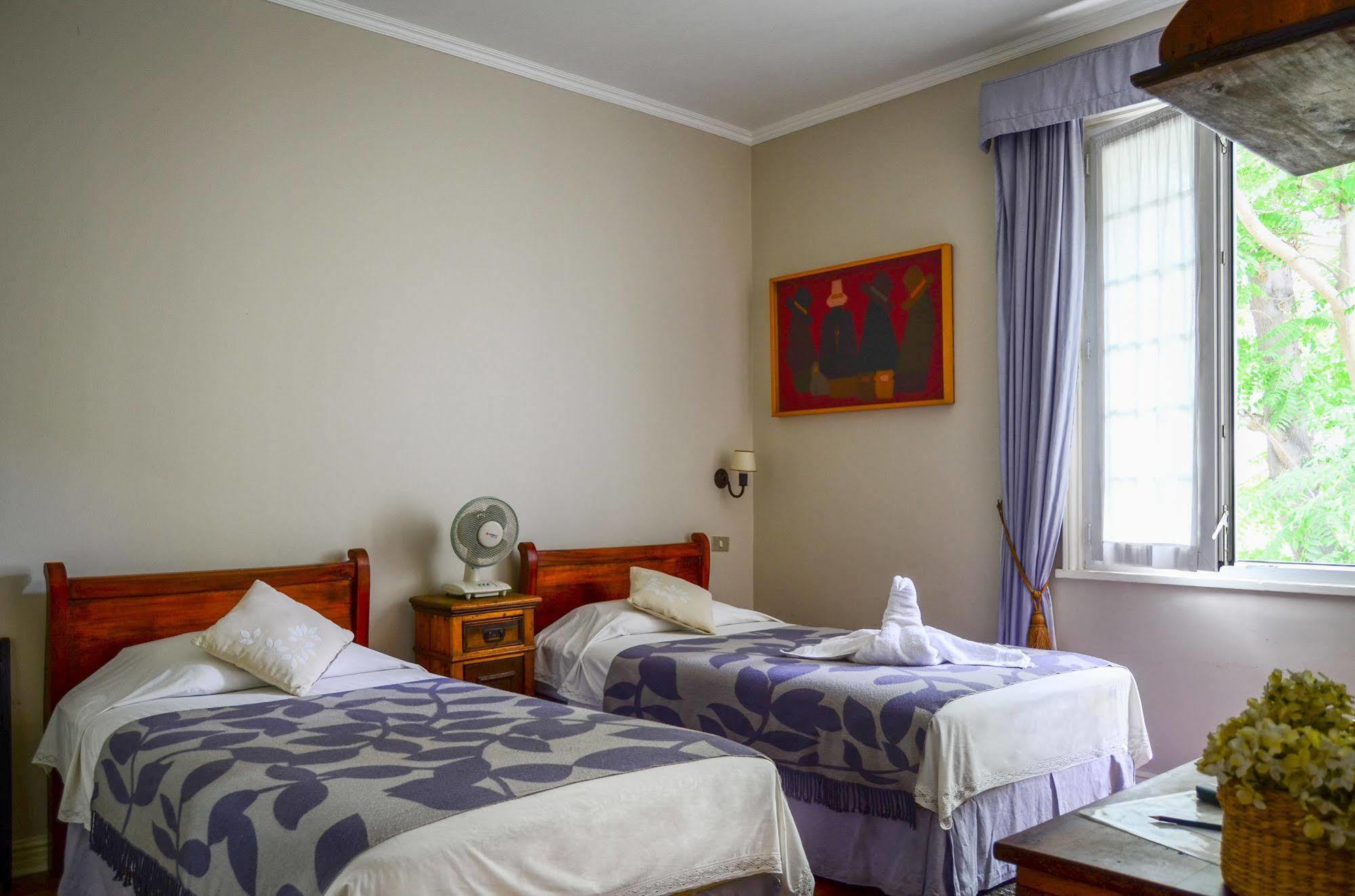 Vilafranca Petit Hotel Santiago Exterior photo